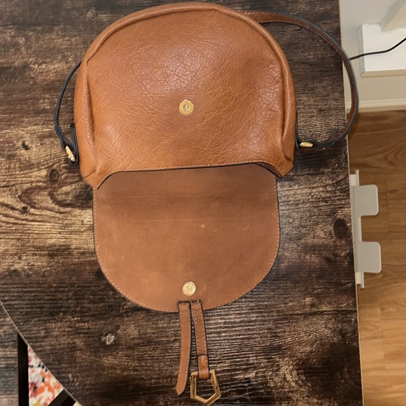 Faux Brown Leather Handbag - Picture 3 of 12